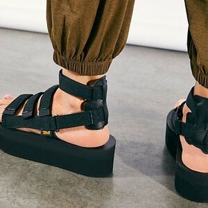 Teva Black Flatform Mevia Strappy Sandals